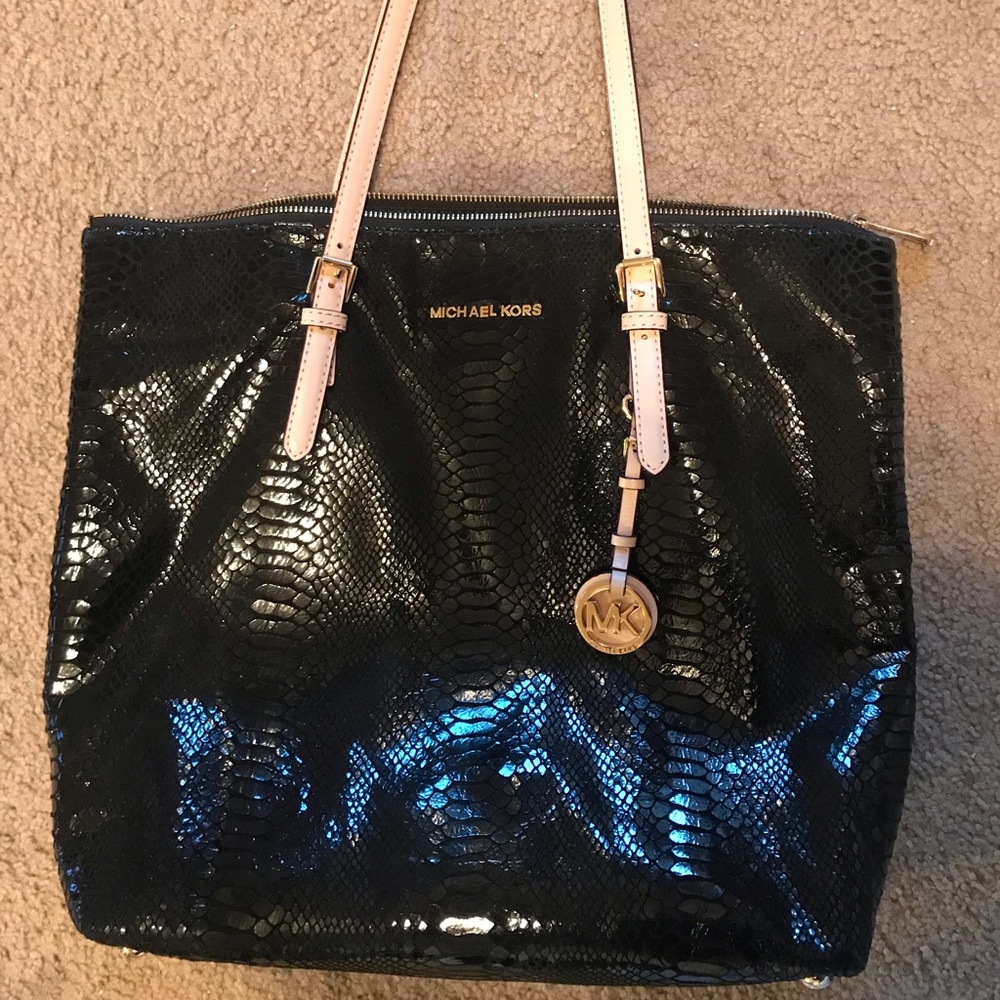 Michael Kors purse